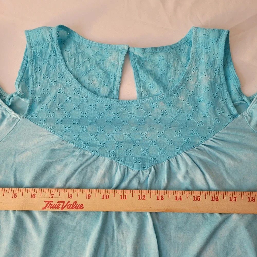 Torrid Cold Shoulder Top Womens 2 Blue Tie Dye Eyelet Lace Super Soft Short Slve - Picture 8 of 14
